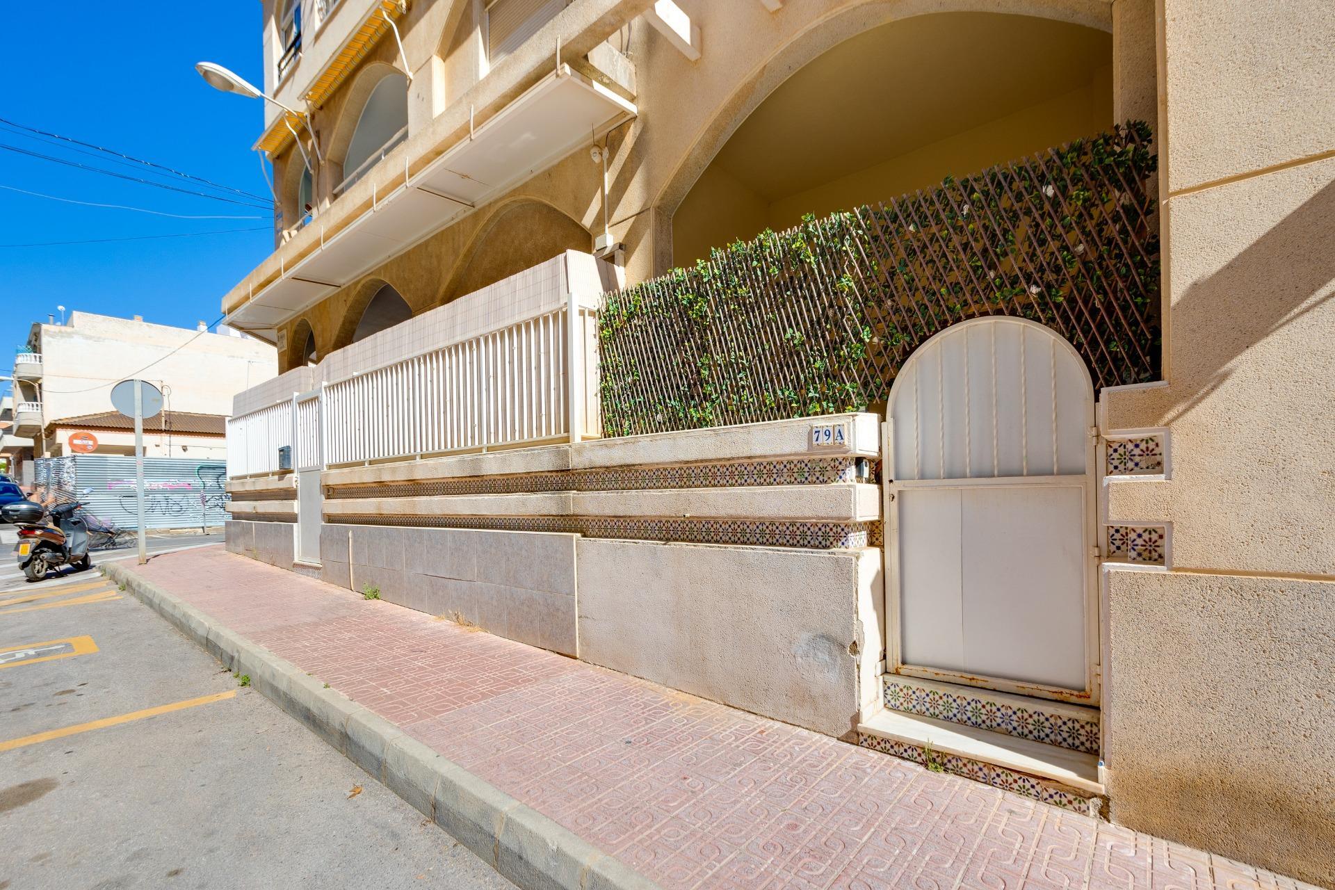 Pisos-Venta-Torrevieja-2412032-Foto-33