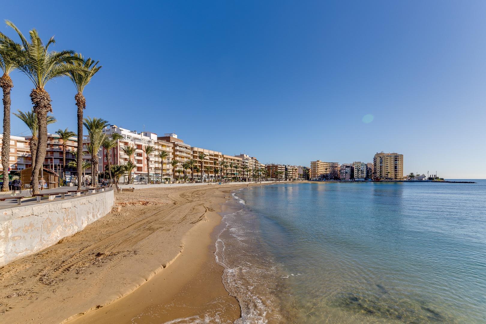 Pisos-Venta-Torrevieja-2412032-Foto-38