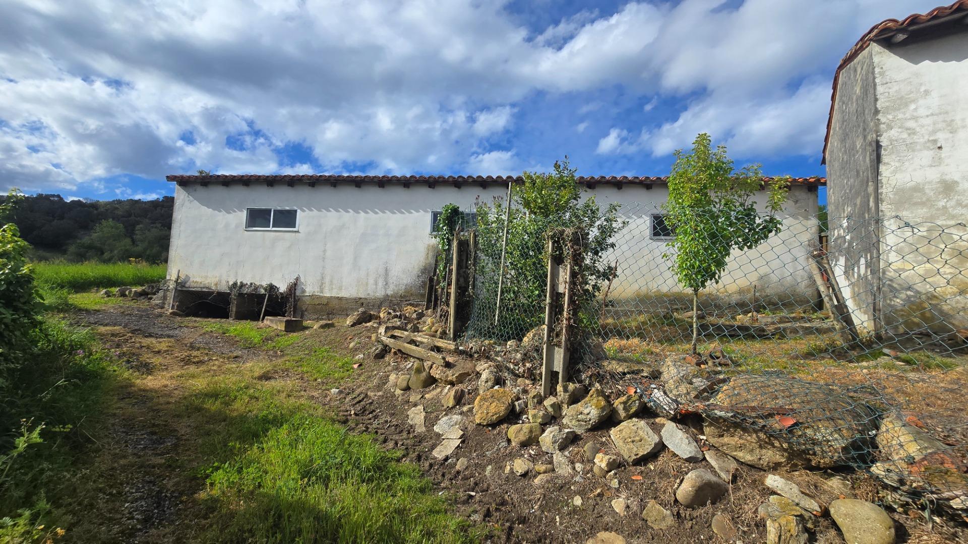 Nave industrial en venta, Camijanes, Cantabria