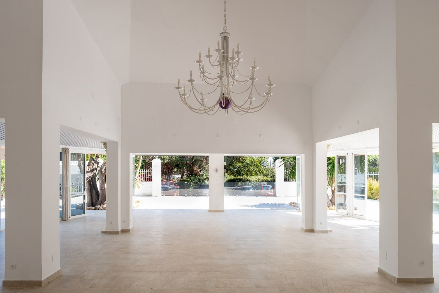 Locales-Venta-Estepona-1830426-Foto-5