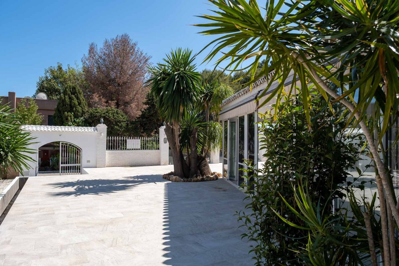 Locales-Venta-Estepona-1830426-Foto-11