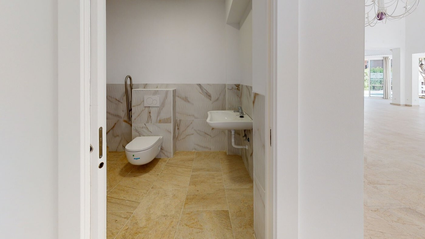 Locales-Venta-Estepona-1830426-Foto-17
