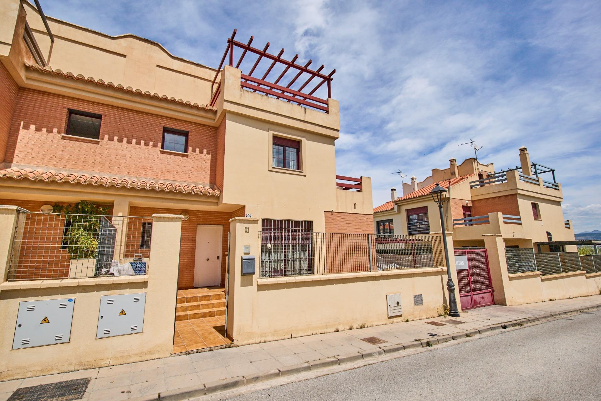 Chalet pareado en venta, Ogíjares, Granada