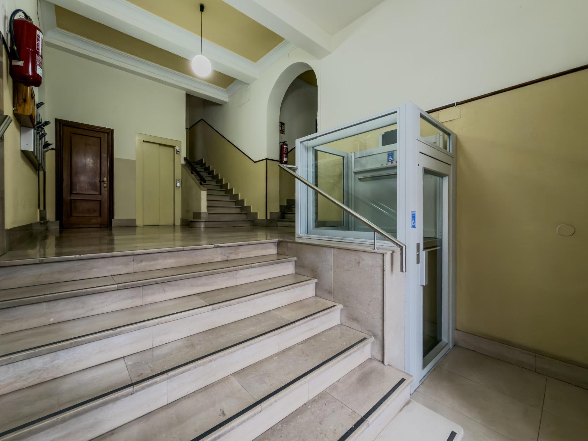 Pisos-Venta-Torrelavega-2177791-Foto-2