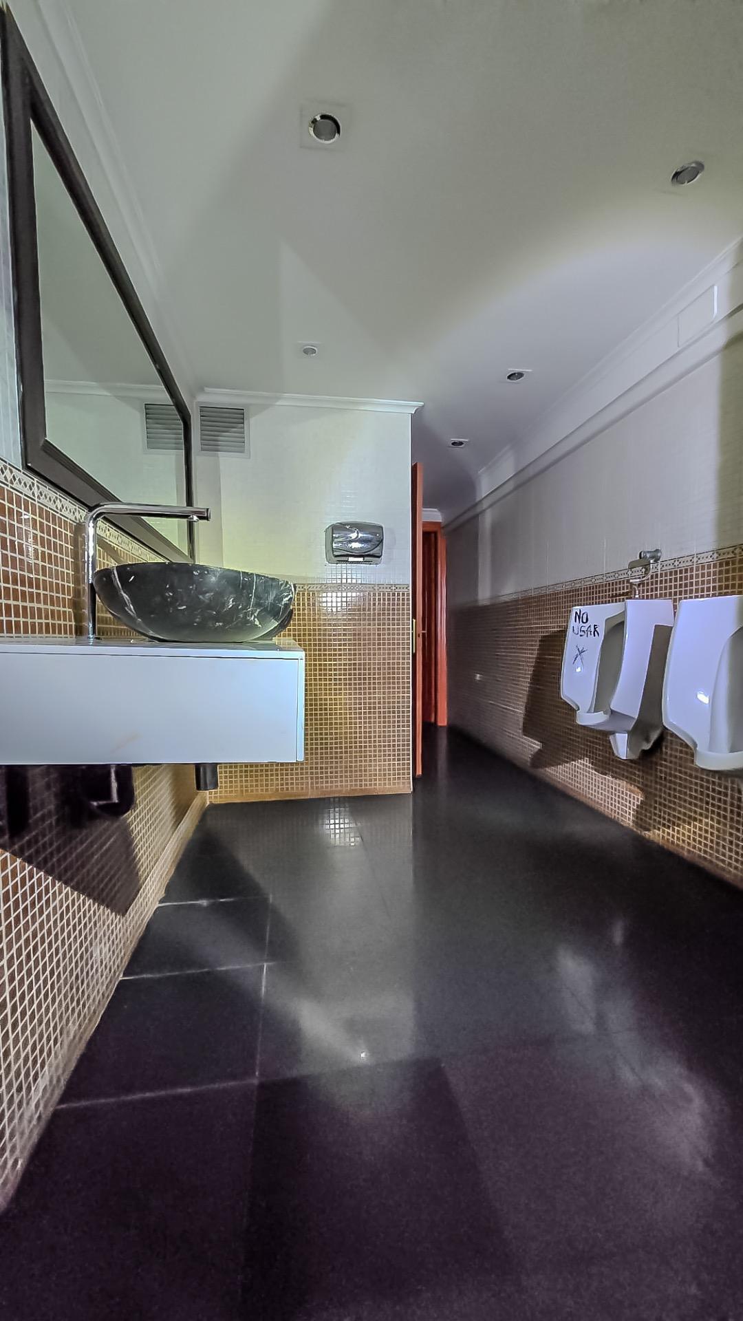 Naves-Venta-Santander-1535617-Foto-9