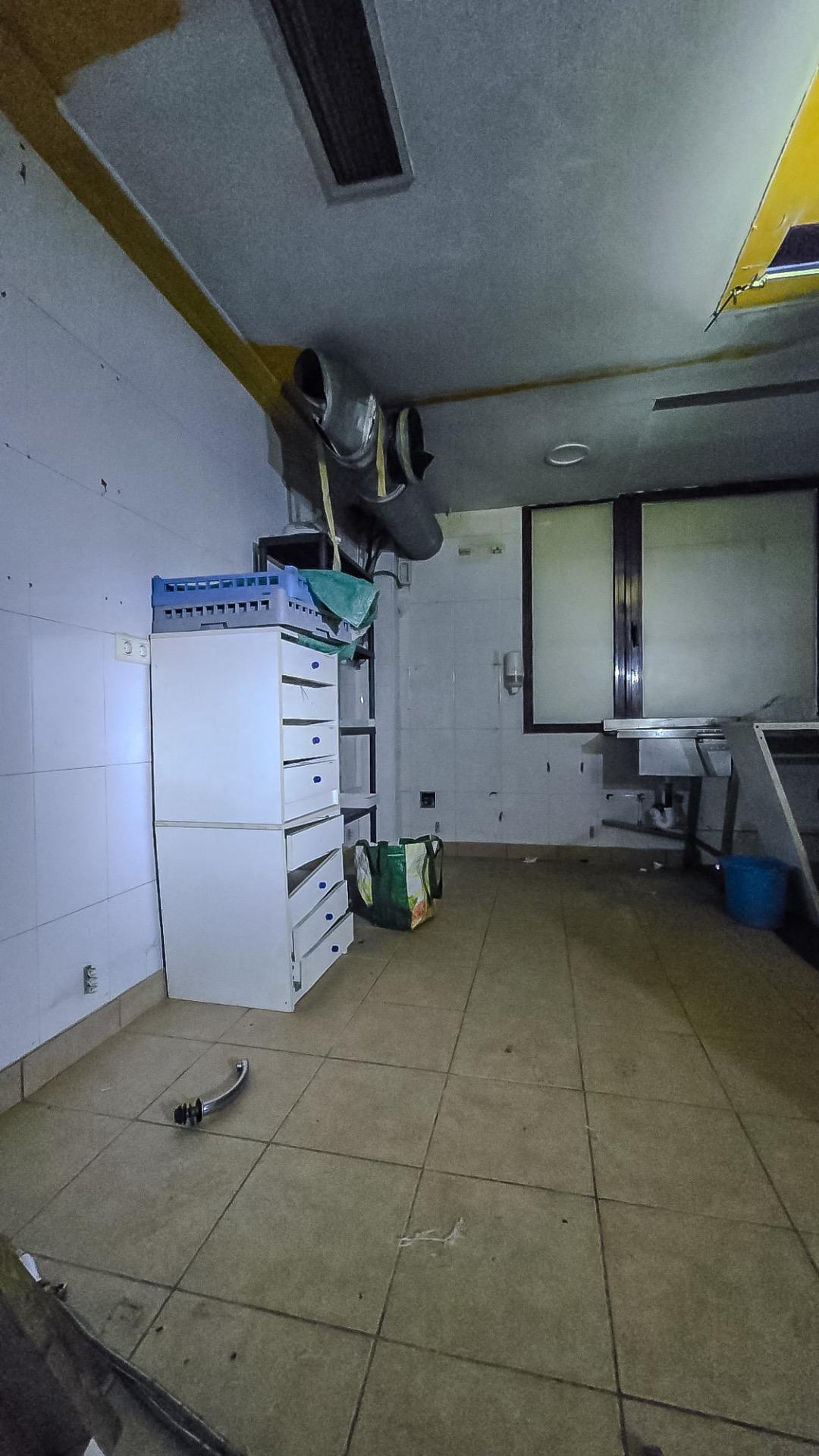 Naves-Venta-Santander-1535617-Foto-52