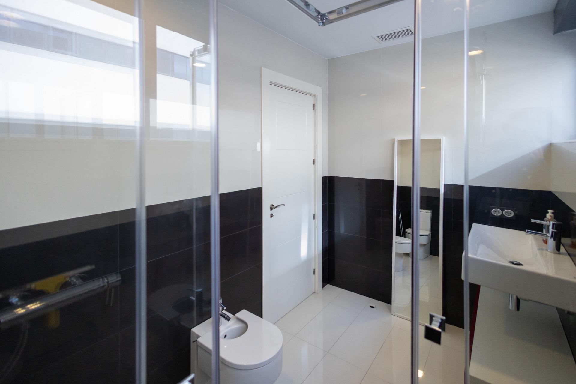Oficinas-Venta-Madrid-2411927-Foto-5