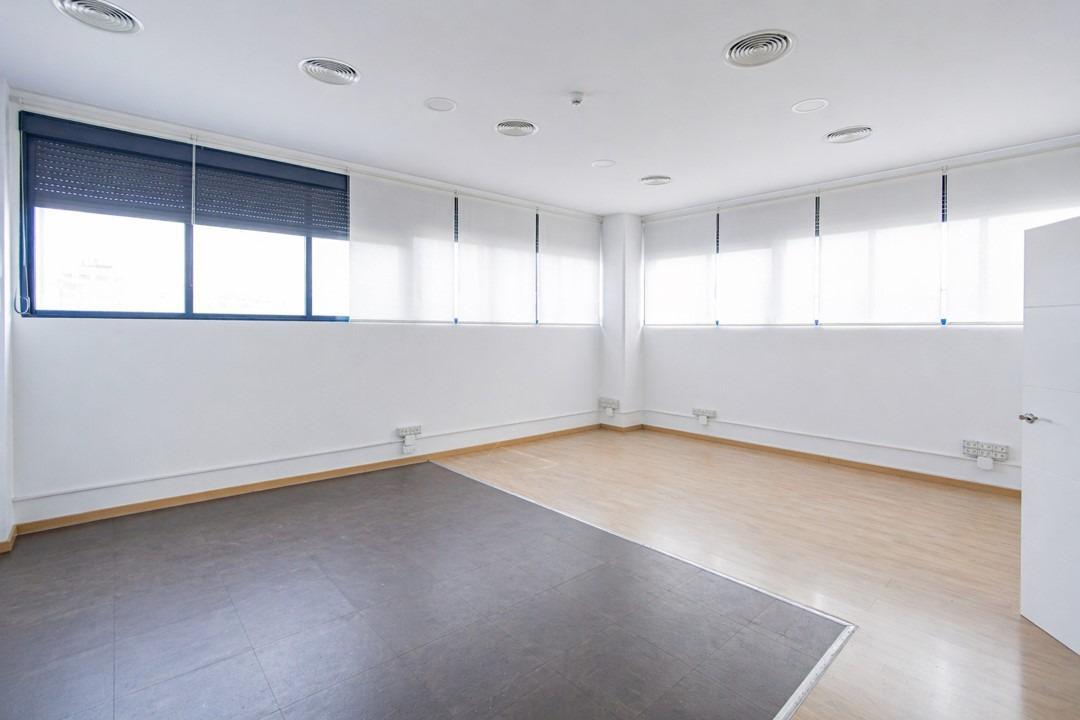 Oficinas-Venta-Madrid-2411927-Foto-8