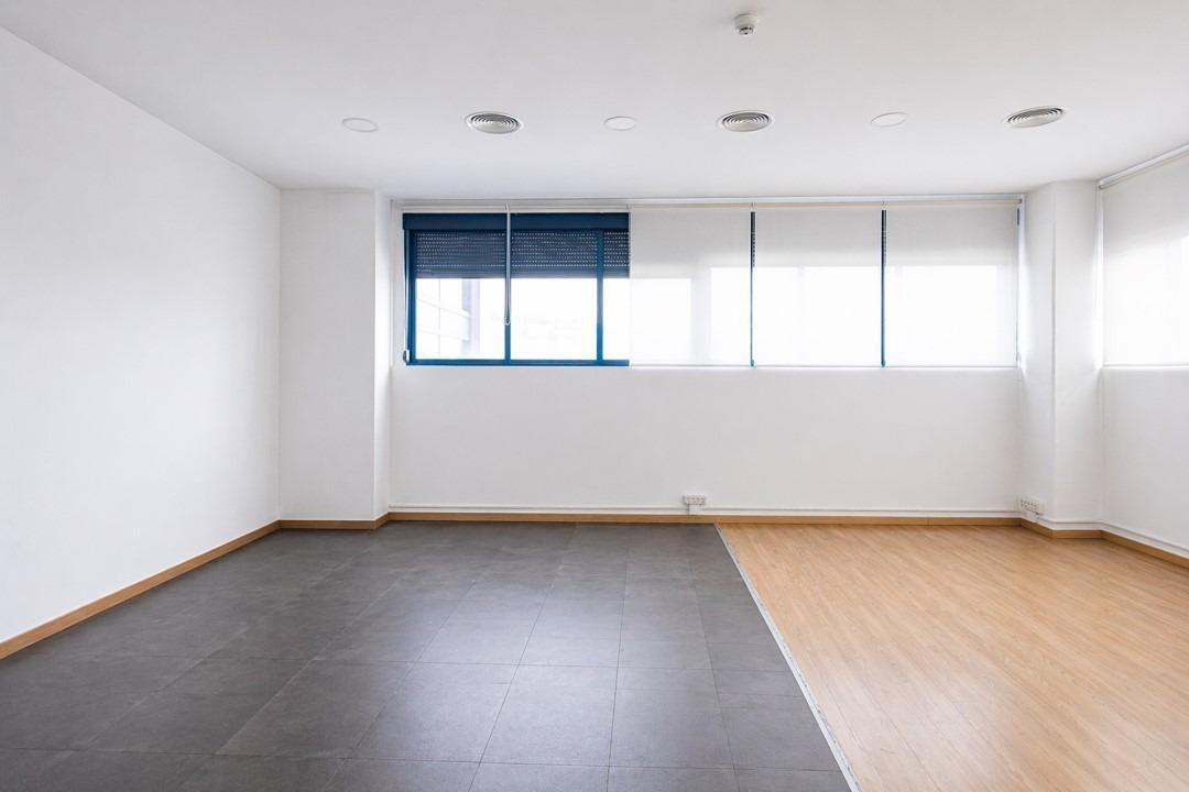 Oficinas-Venta-Madrid-2411927-Foto-7
