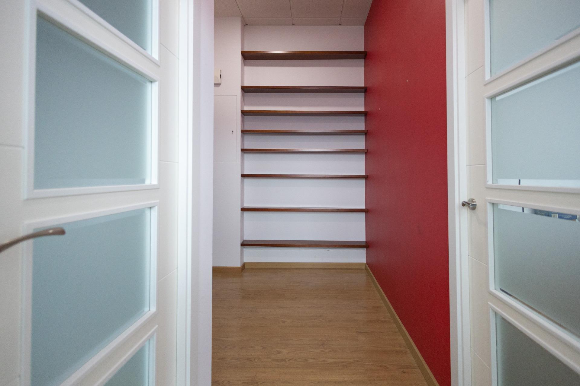 Oficinas-Venta-Madrid-2411927-Foto-21