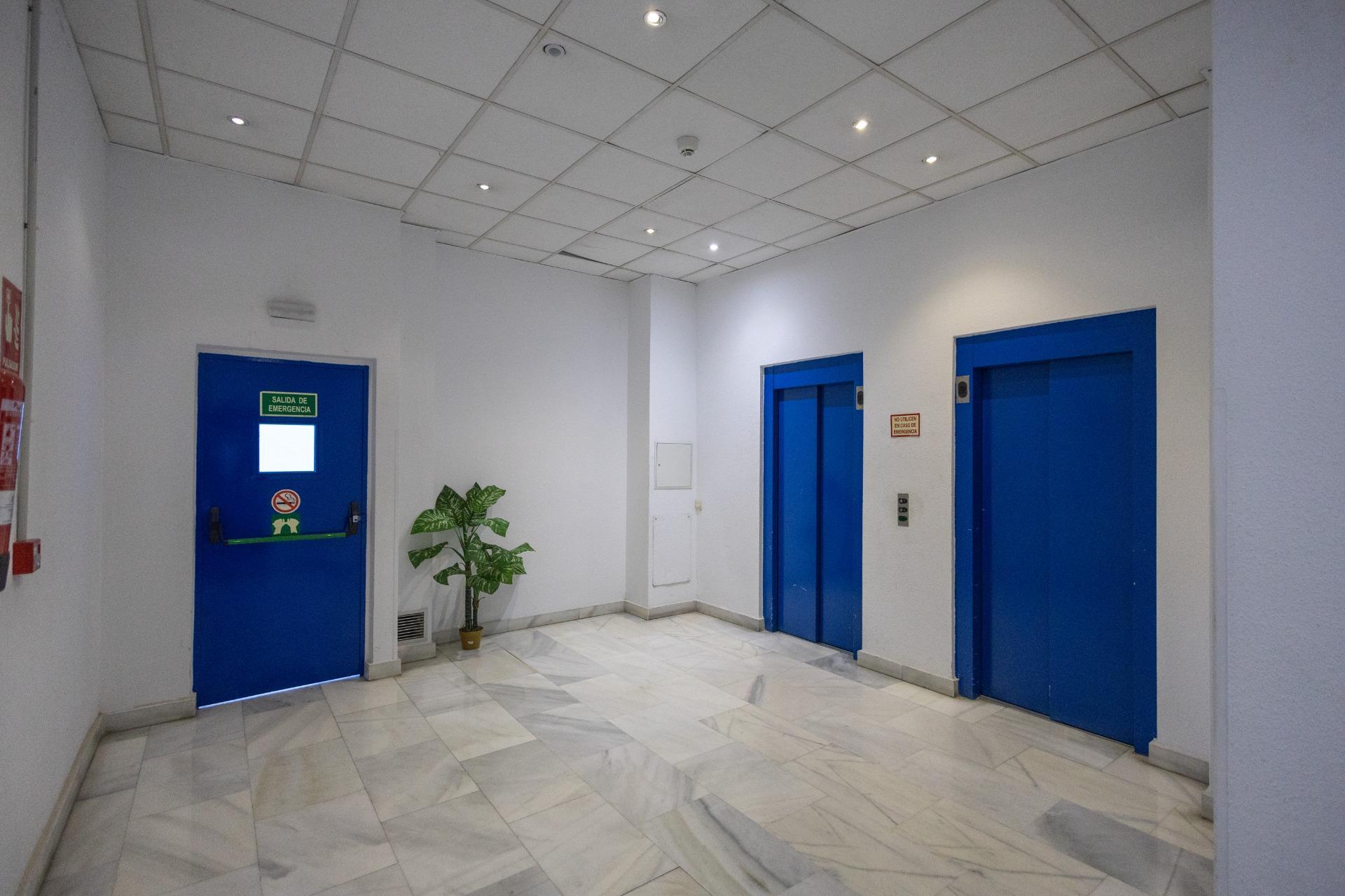 Oficinas-Venta-Madrid-2411927-Foto-29