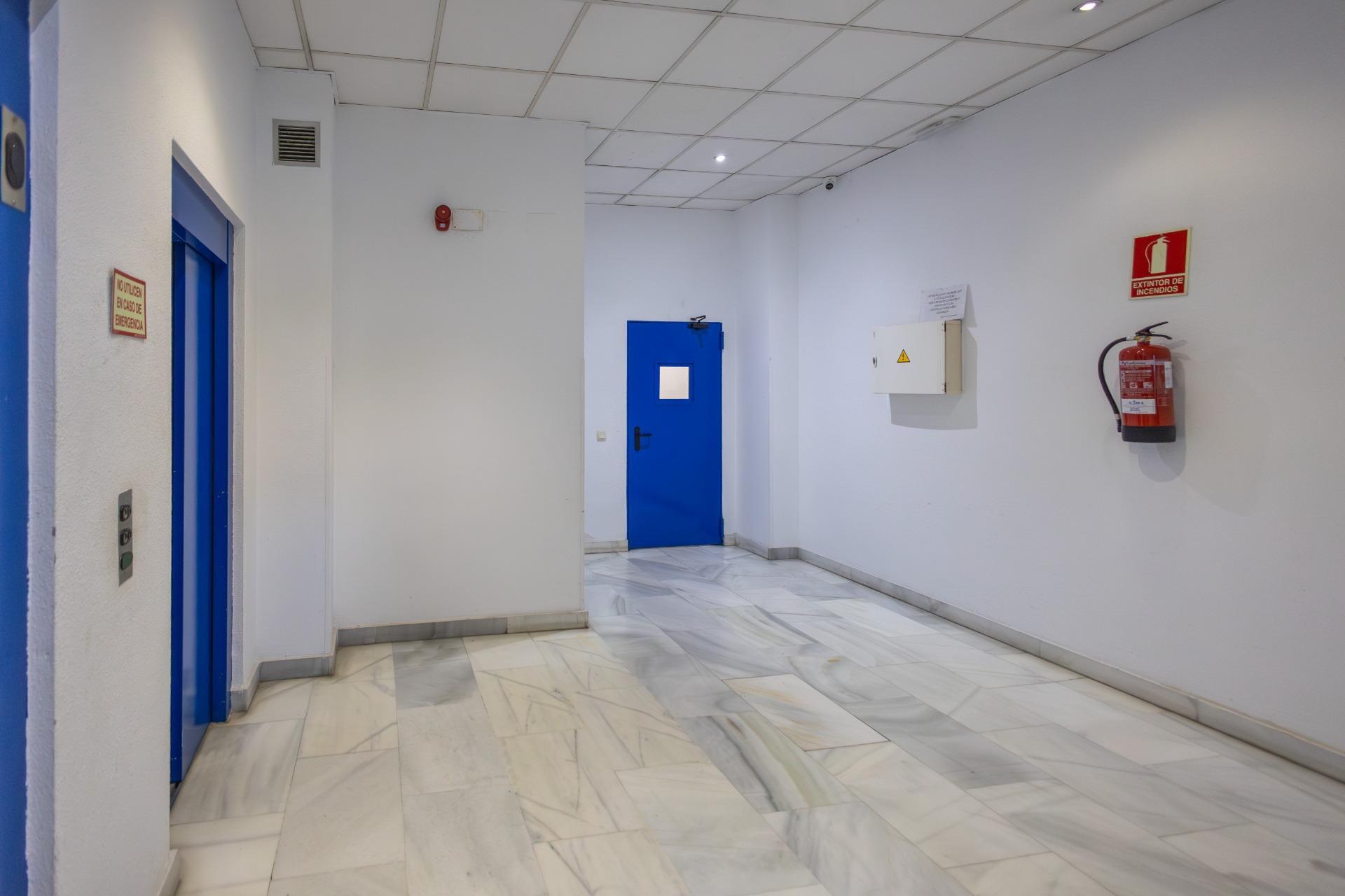Oficinas-Venta-Madrid-2411927-Foto-32
