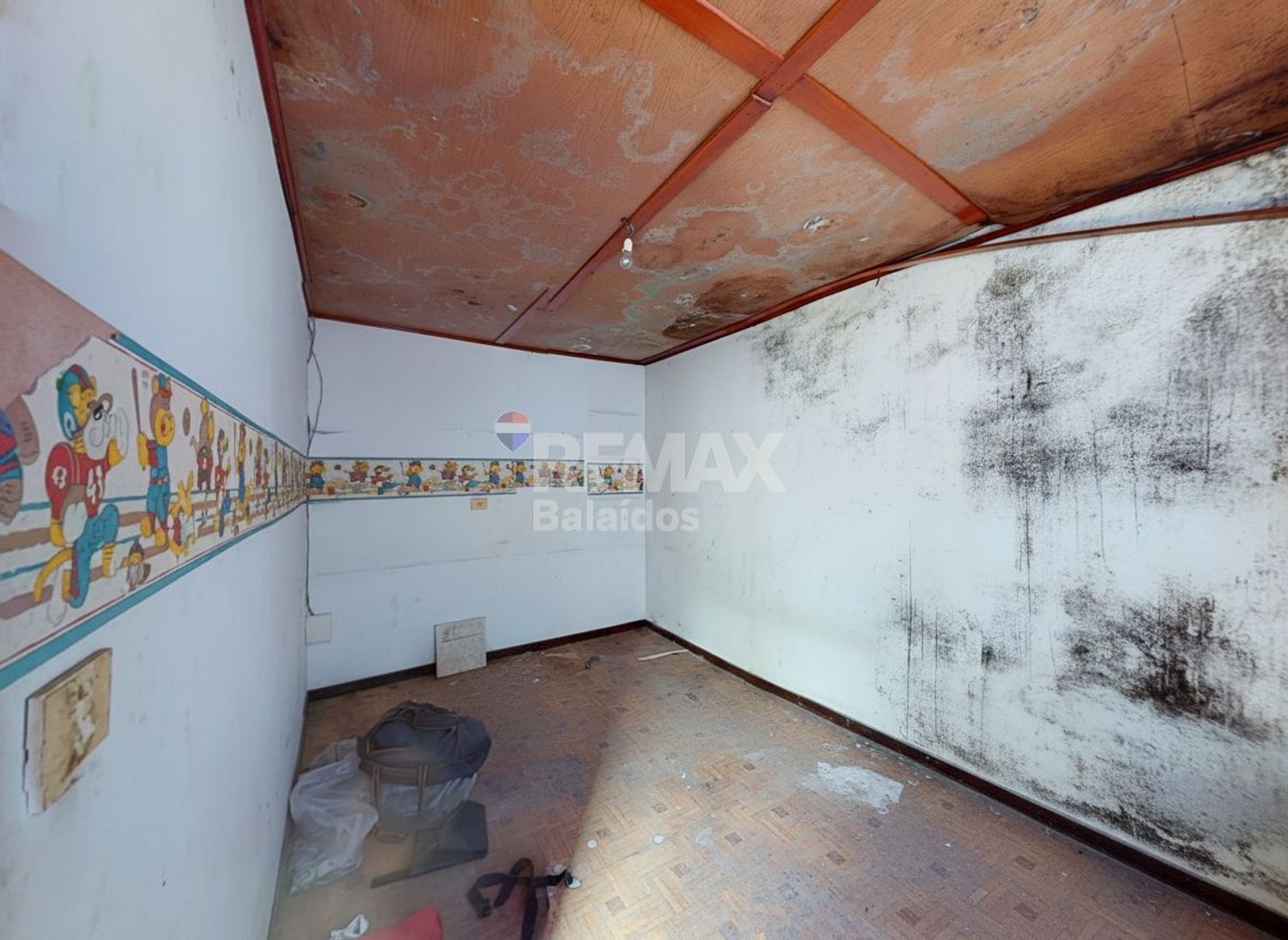 Casa en venta en calle Dr Carracido, Vigo 12/24