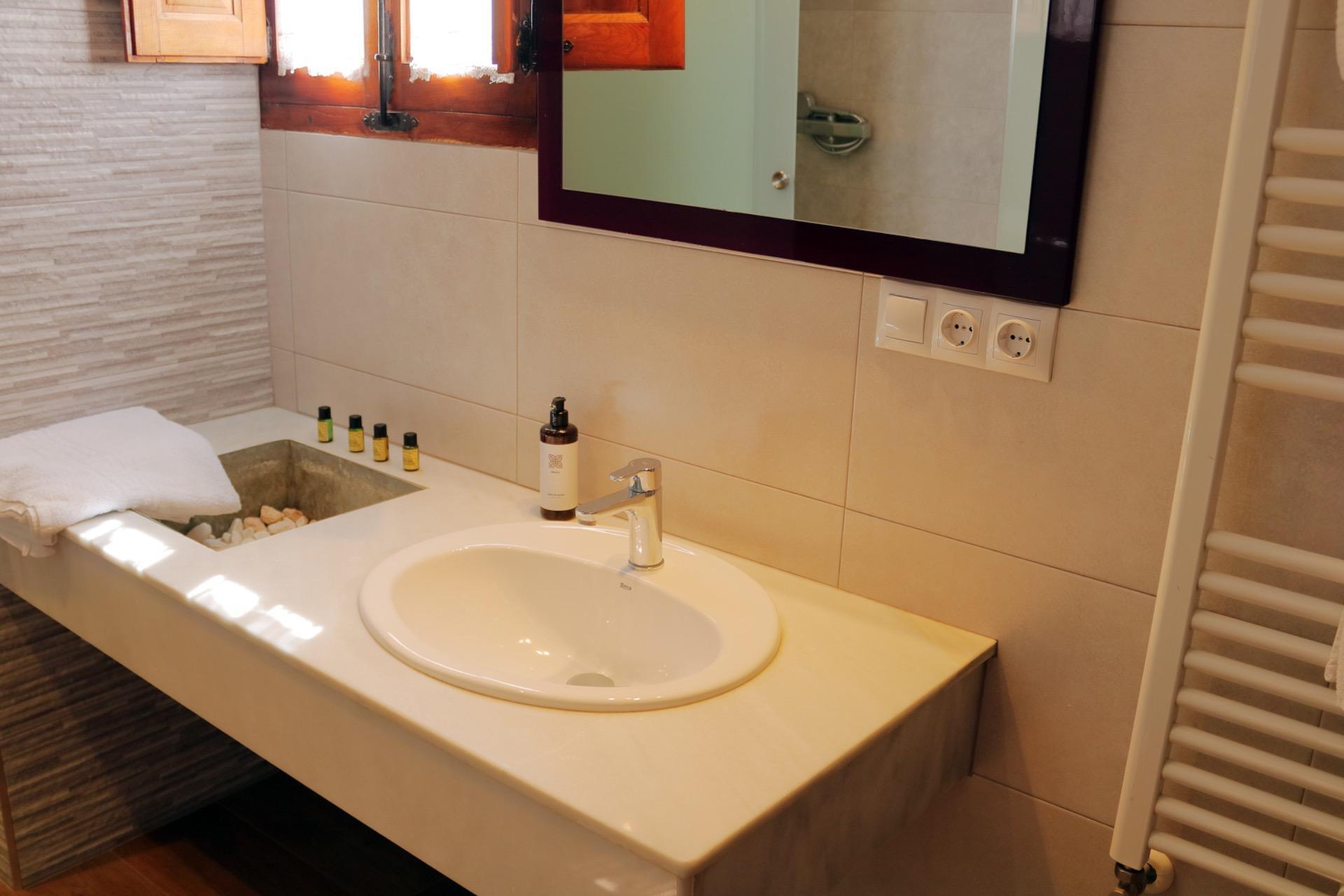Edificios-Venta-Pesquera de Duero-2411597-Foto-25