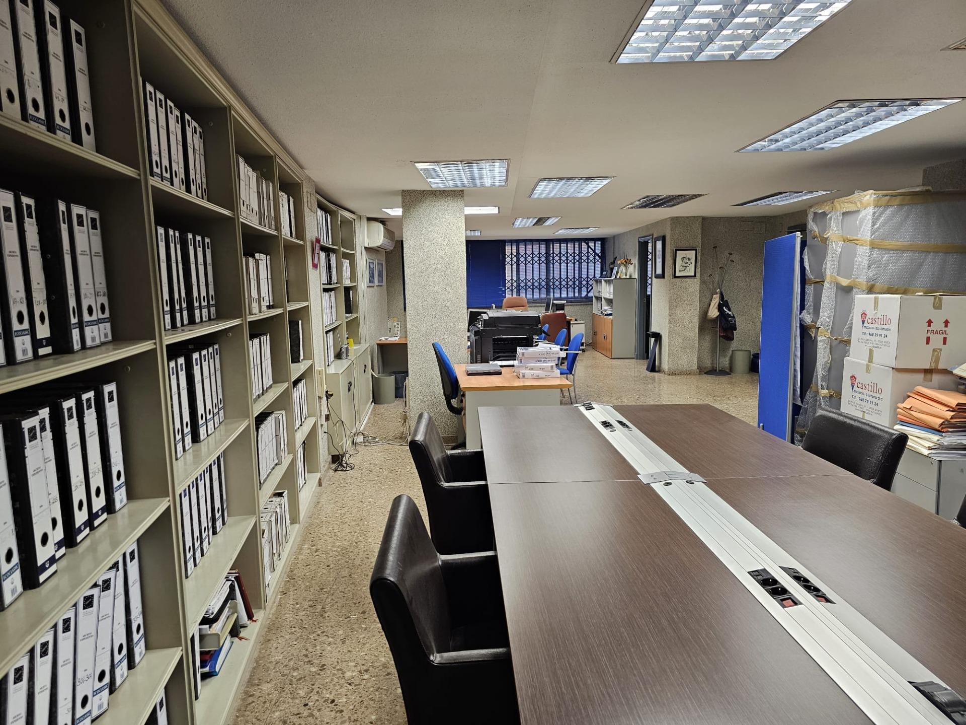Oficinas-Venta-Cartagena-2411738-Foto-2