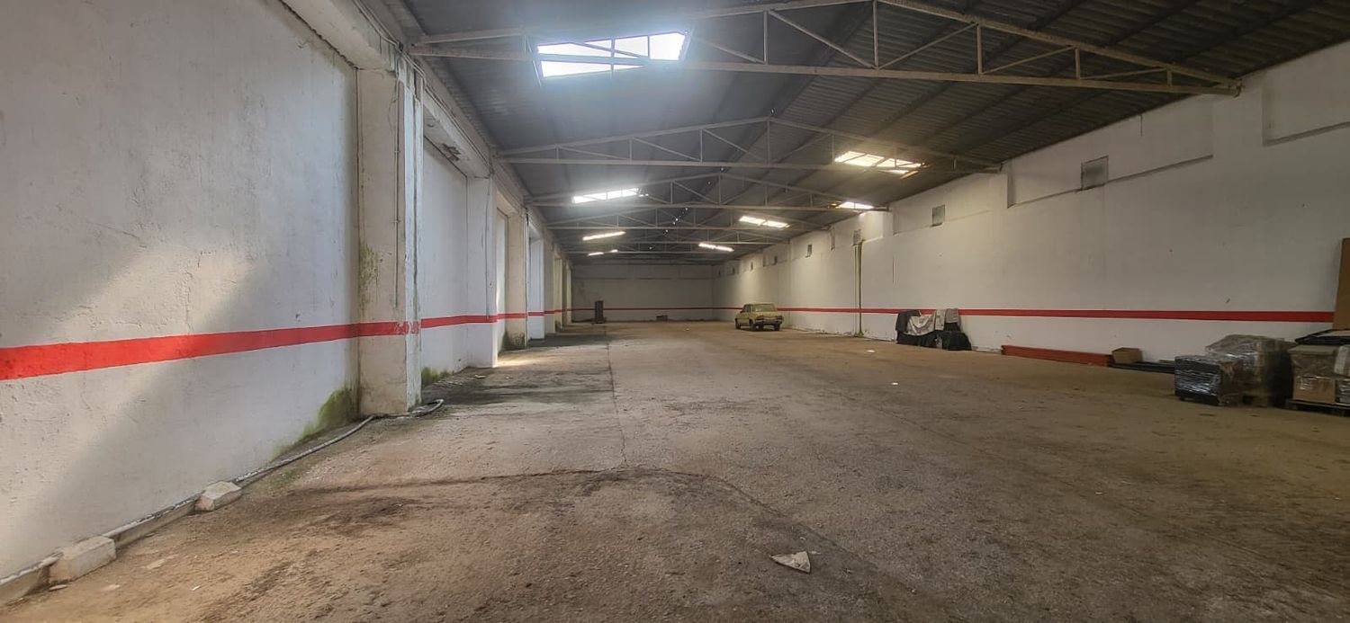 Nave Industrial en venta  Valdestillas  1/14