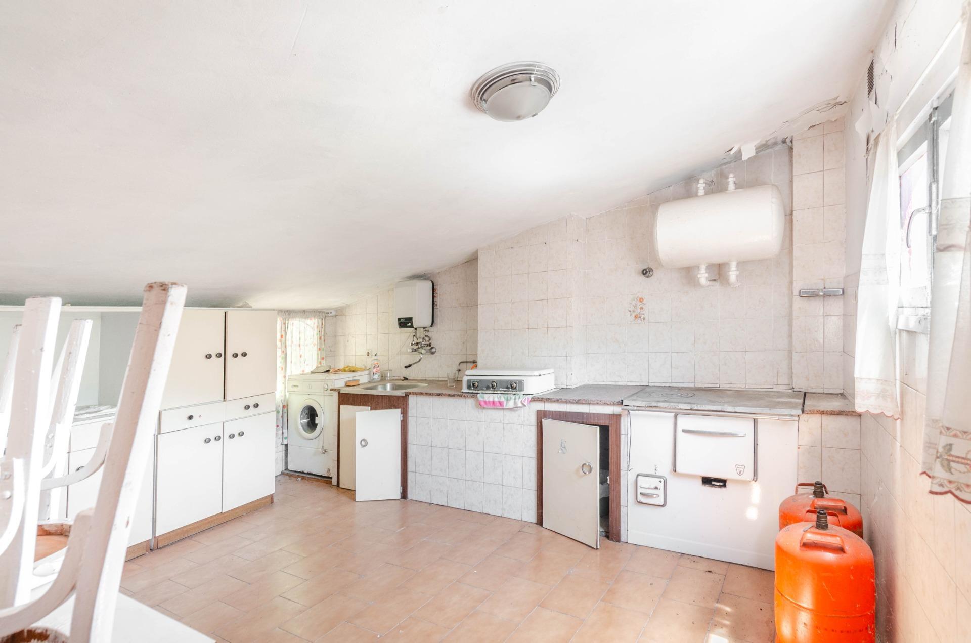 Edificios-Venta-Aller-2411639-Foto-5