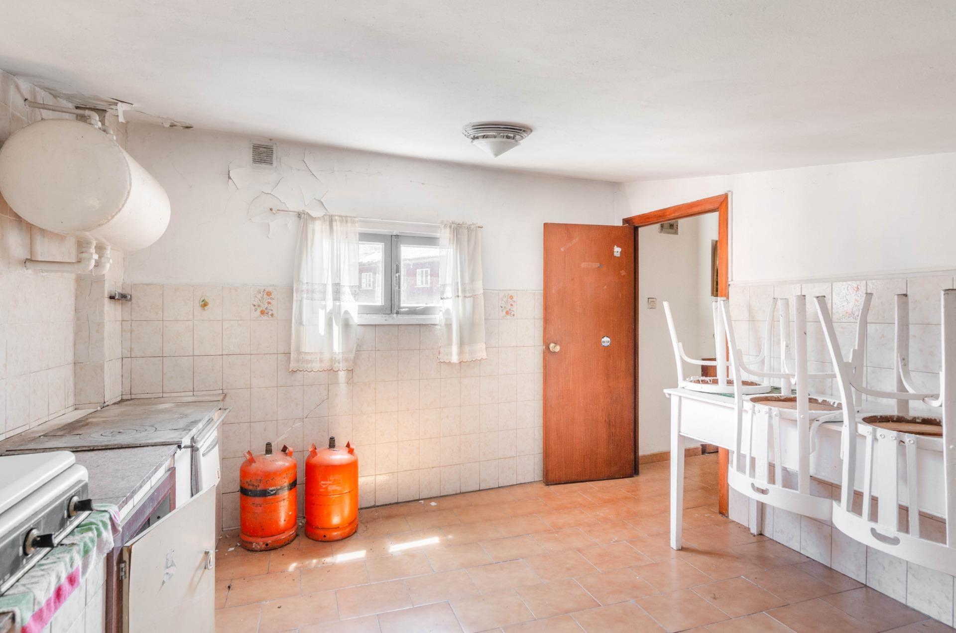 Edificios-Venta-Aller-2411639-Foto-4