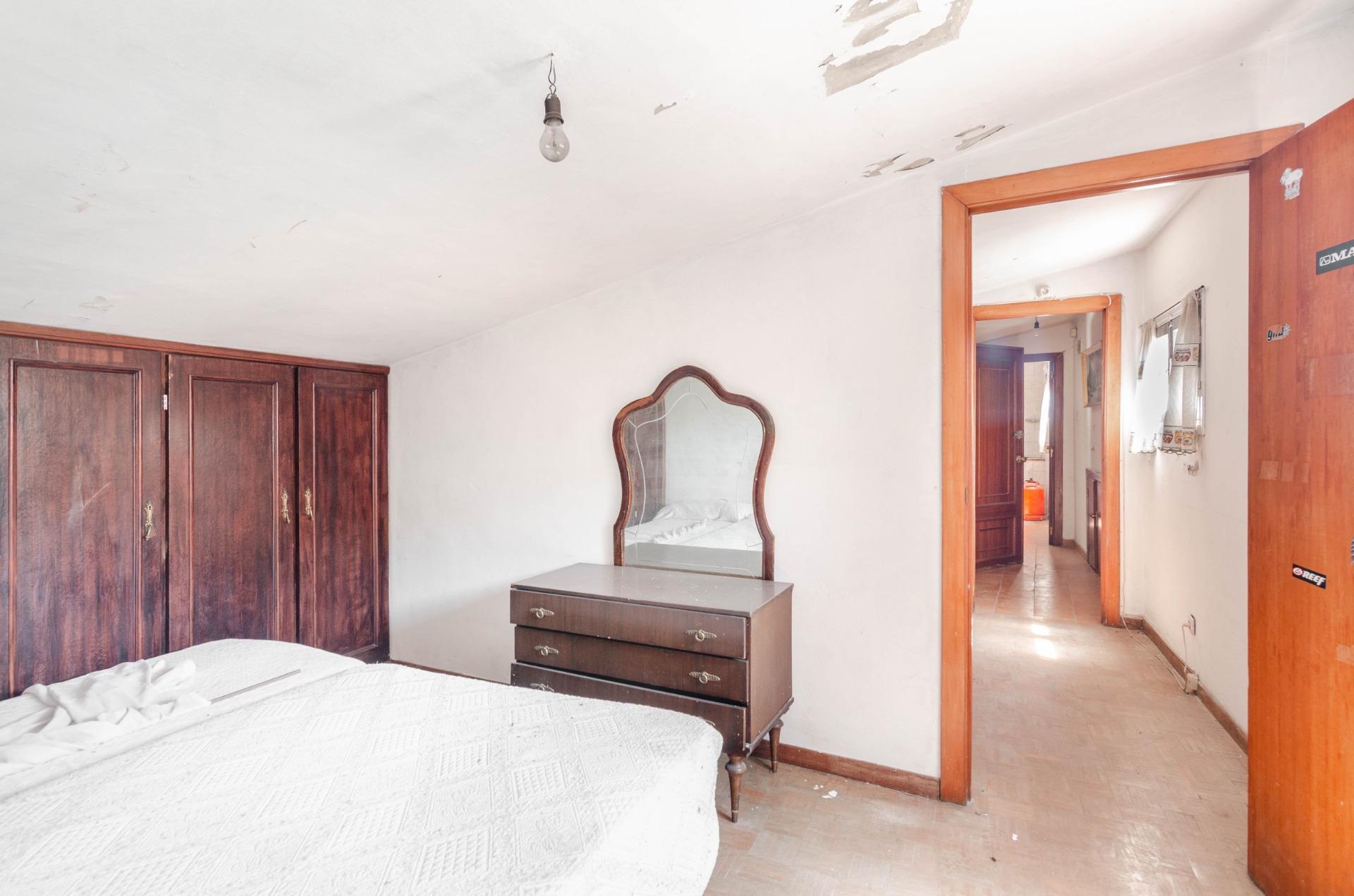 Edificios-Venta-Aller-2411639-Foto-6