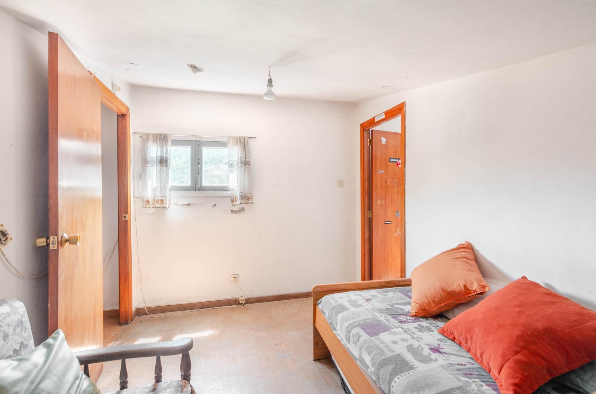 Edificios-Venta-Aller-2411639-Foto-9