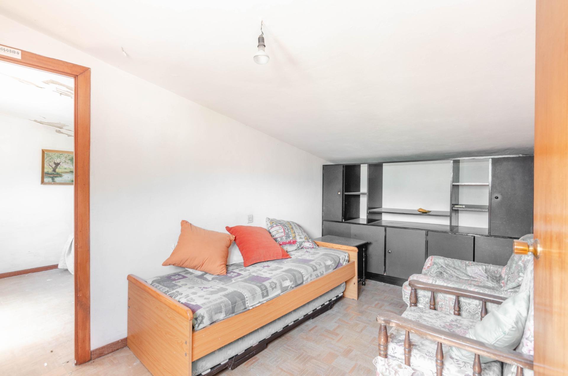 Edificios-Venta-Aller-2411639-Foto-10