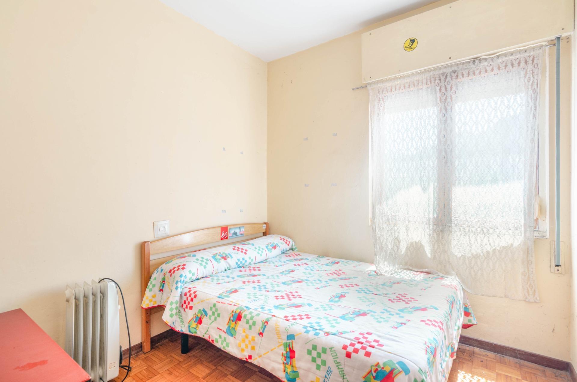Edificios-Venta-Aller-2411639-Foto-15