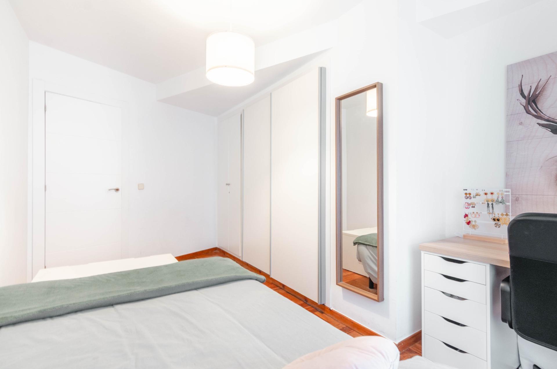 Pisos-Venta-Oviedo-2412200-Foto-11