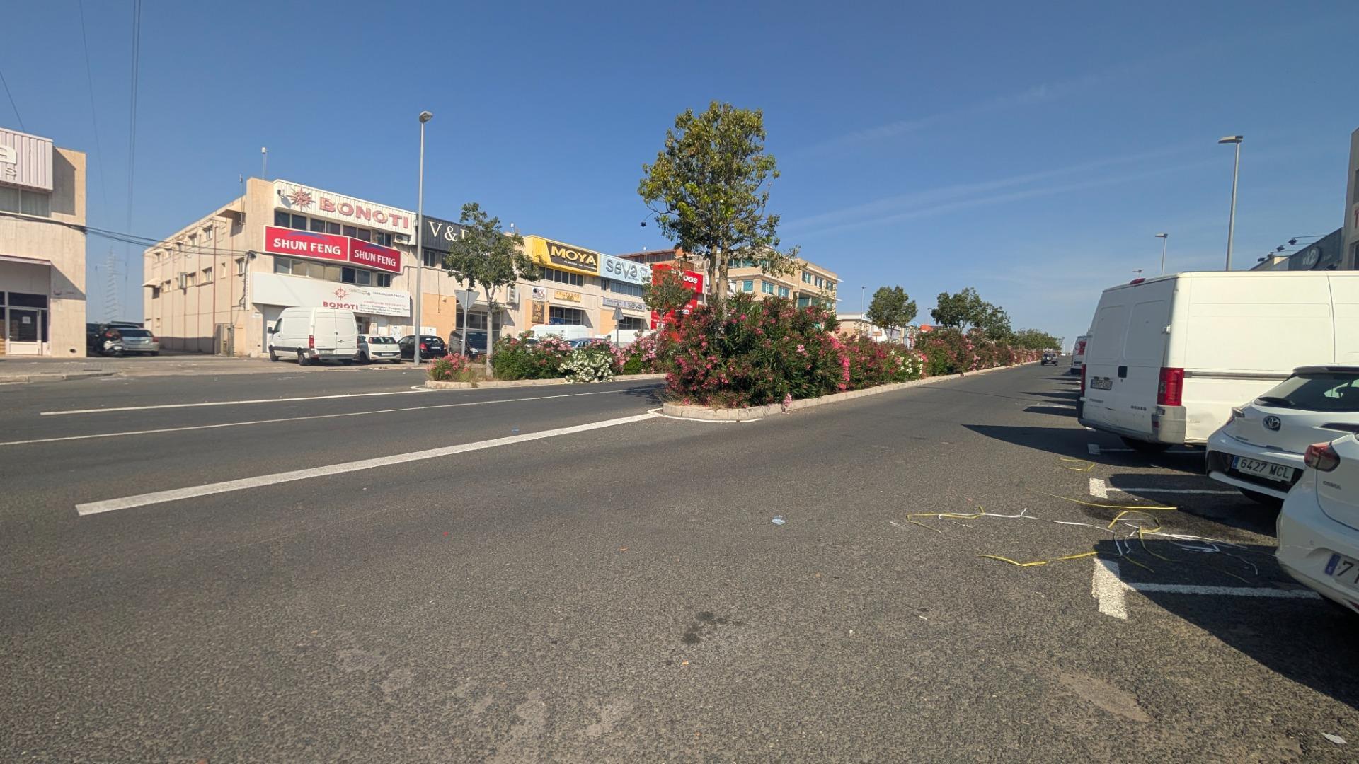 Naves-Venta-Elche-1041262-Foto-2