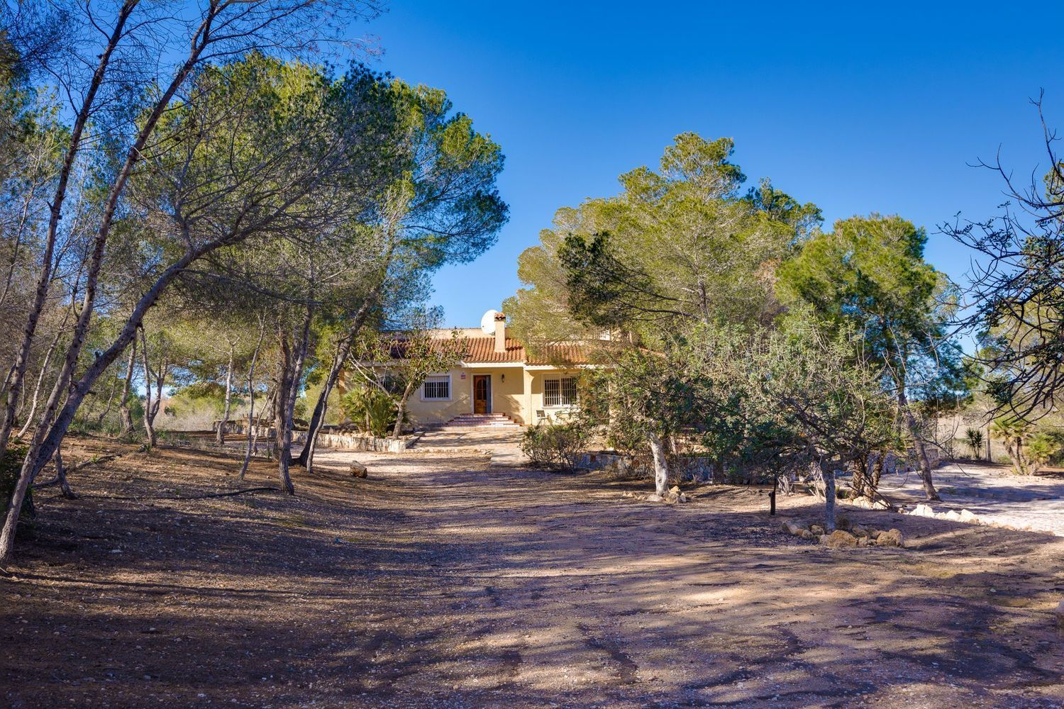 Chalet individual en venta, Los Almendros, Alicante/Alacant