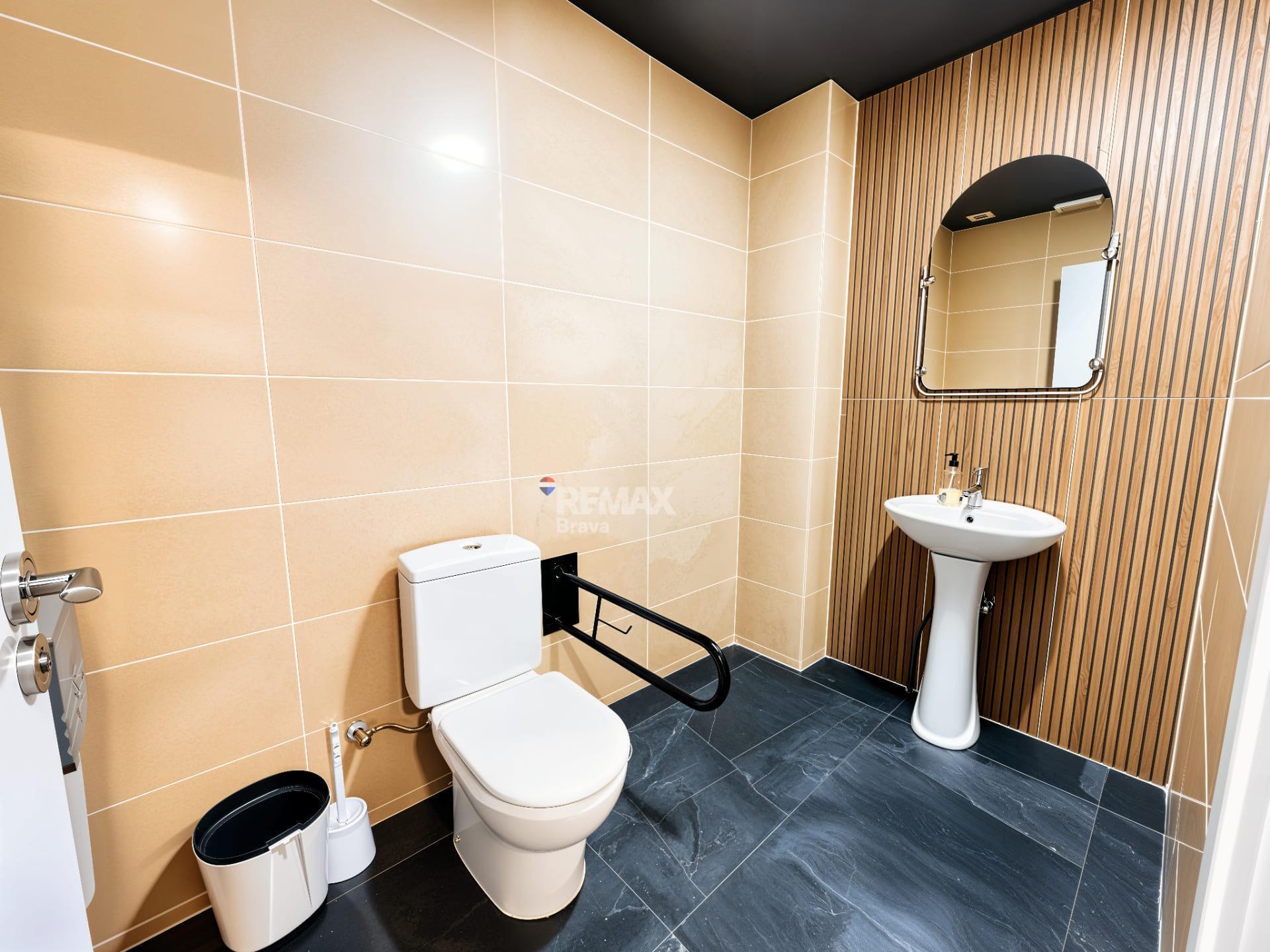 Negocios-Venta-Girona-2413991-Foto-36