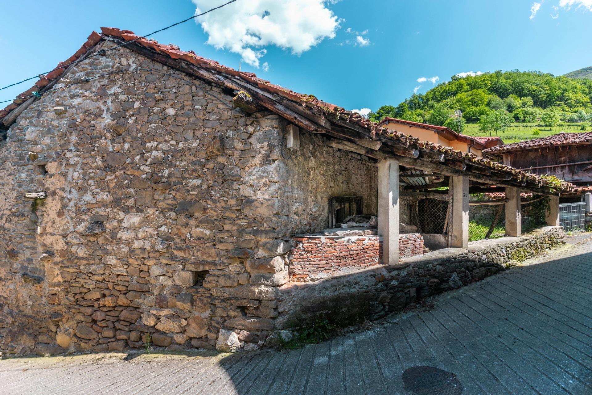 Casas o chalets-Venta-Quirós-2411753