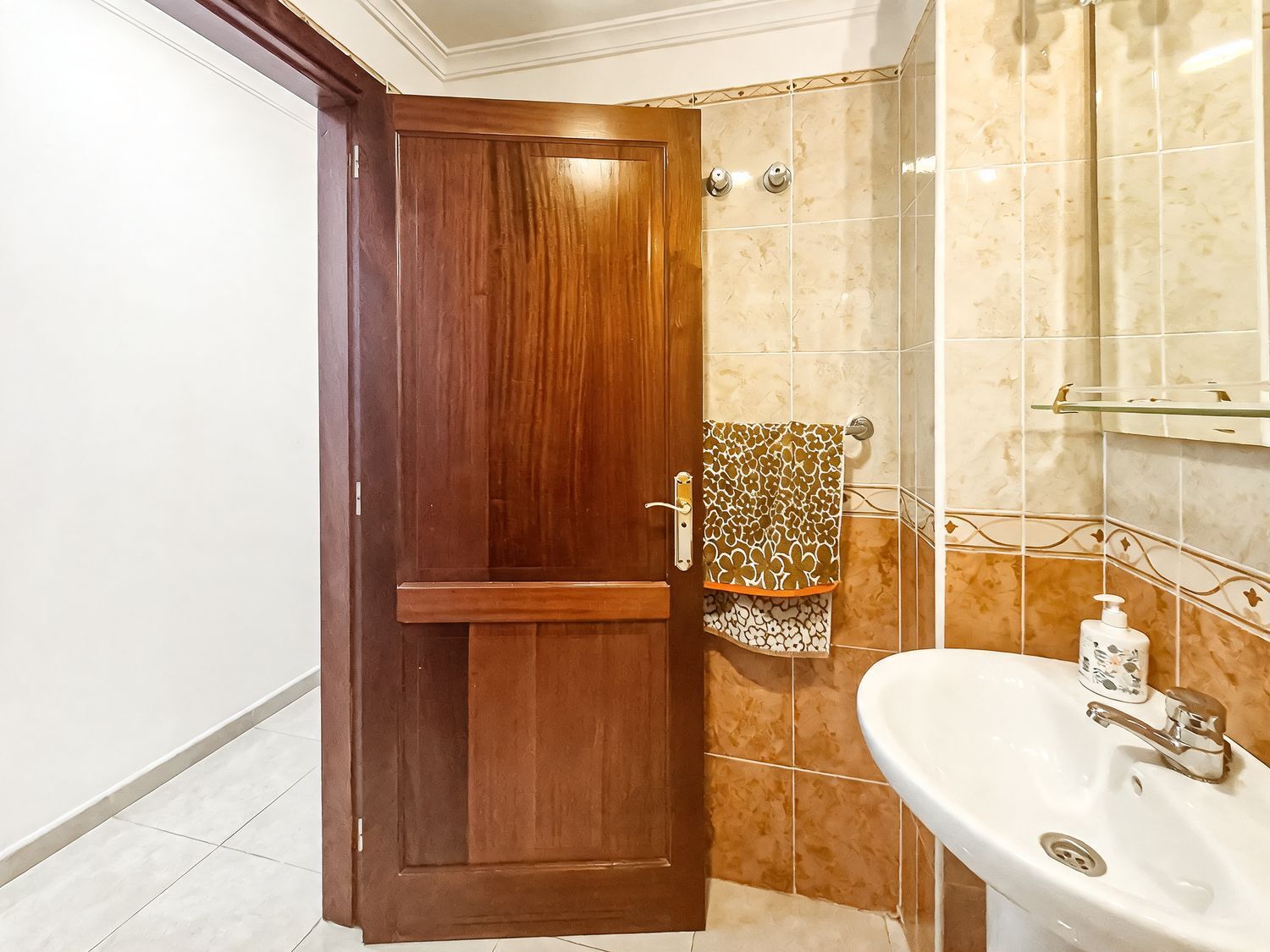 Pisos-Venta-Telde-2416758-Foto-19