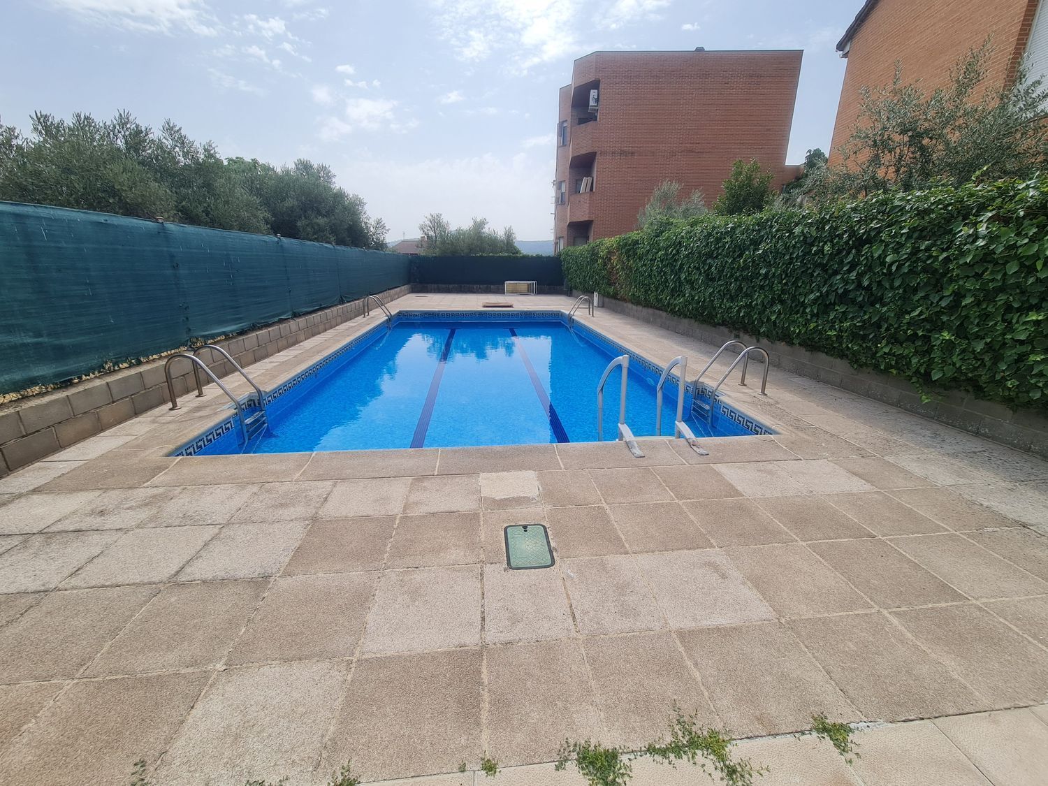 Chalet adosado en venta, San MartÃ­n de Valdeiglesias, Madrid, Madrid