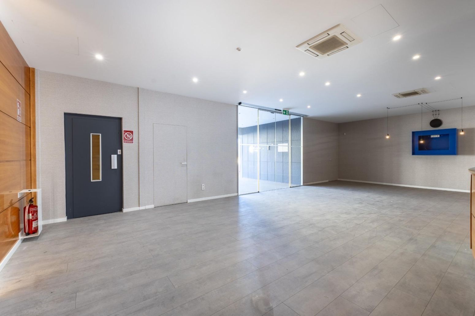Oficinas-Venta-Valencia-2411861-Foto-6
