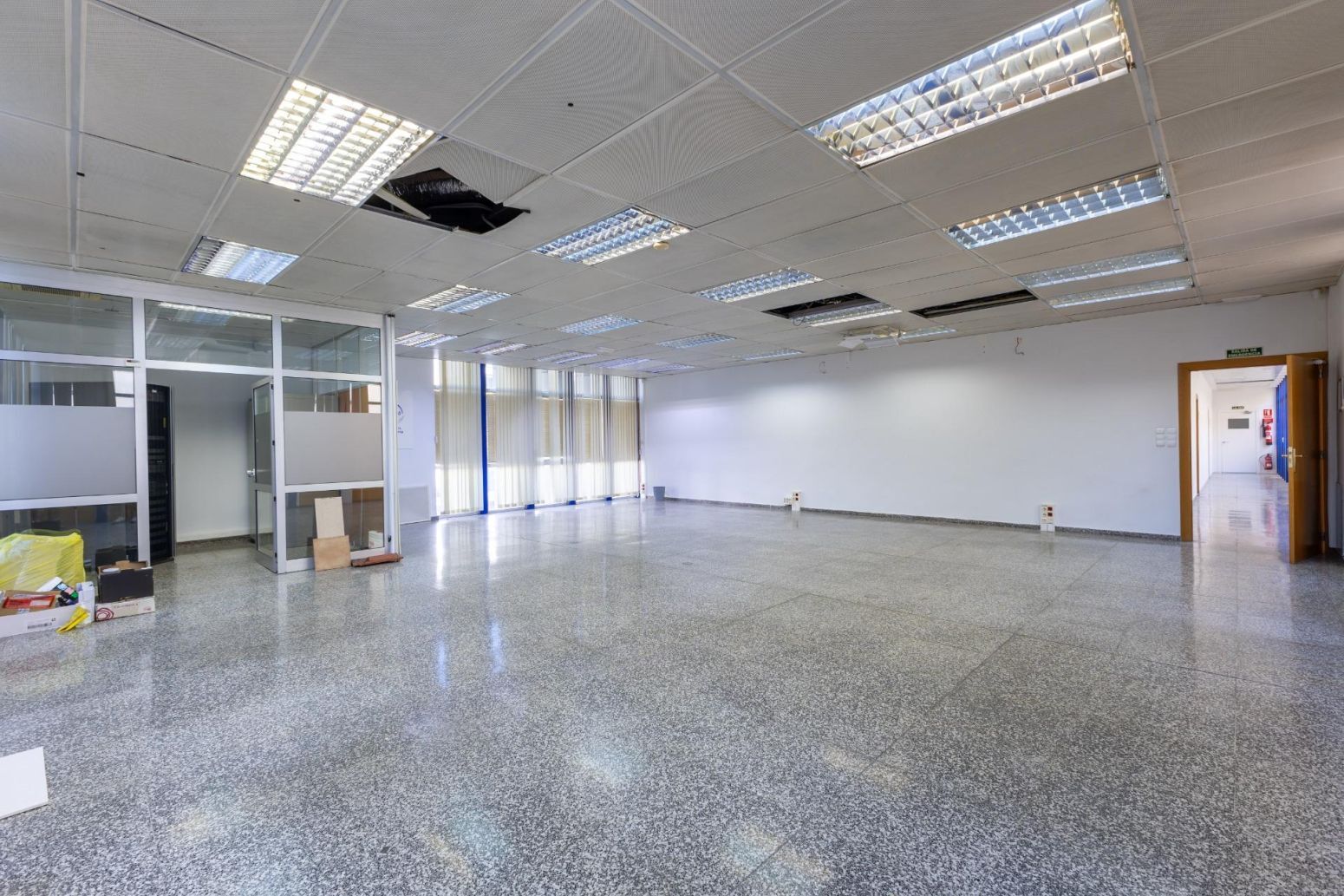 Oficinas-Venta-Valencia-2411861-Foto-19