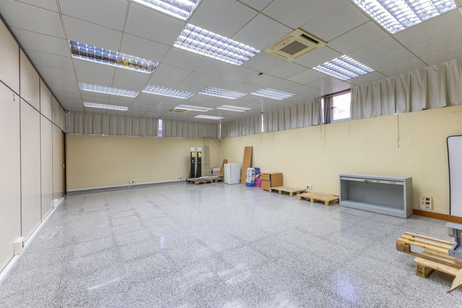 Oficinas-Venta-Valencia-2411861-Foto-28