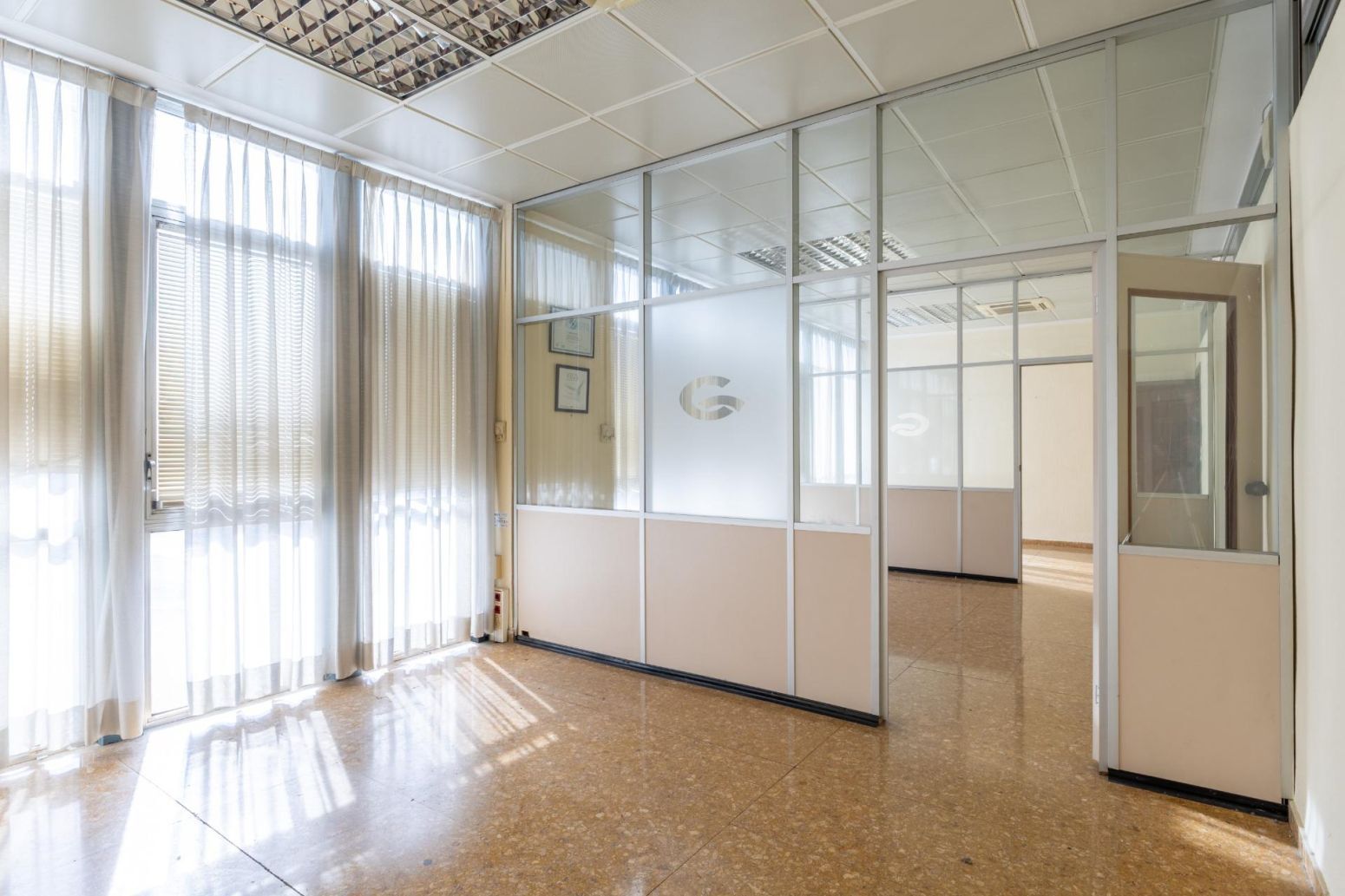 Oficinas-Venta-Valencia-2411861-Foto-33