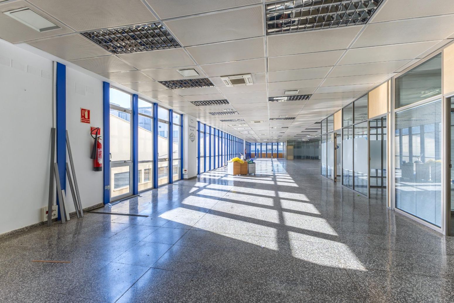 Oficinas-Venta-Valencia-2411861-Foto-35