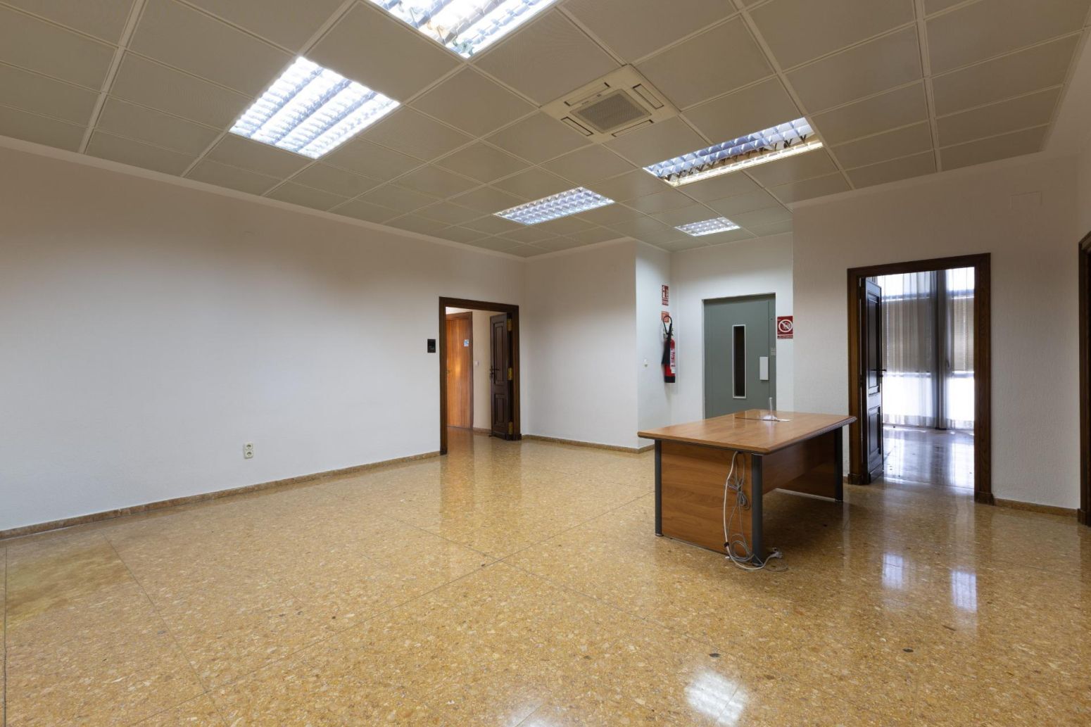 Oficinas-Venta-Valencia-2411861-Foto-39