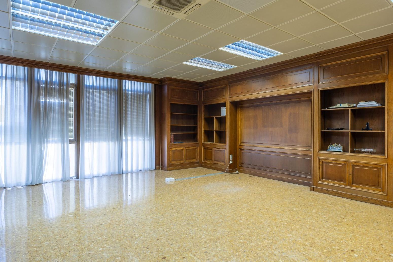 Oficinas-Venta-Valencia-2411861-Foto-41
