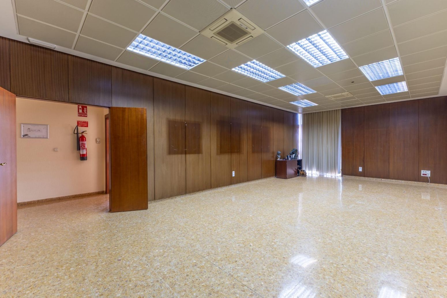 Oficinas-Venta-Valencia-2411861-Foto-43