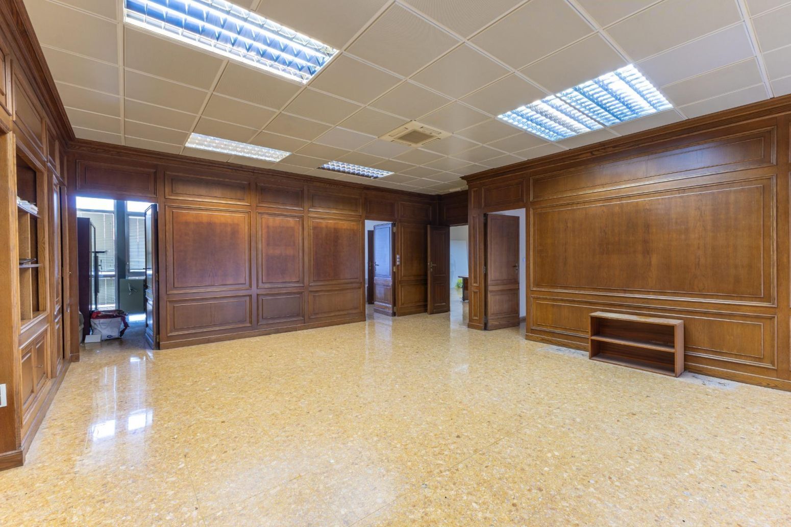 Oficinas-Venta-Valencia-2411861-Foto-42