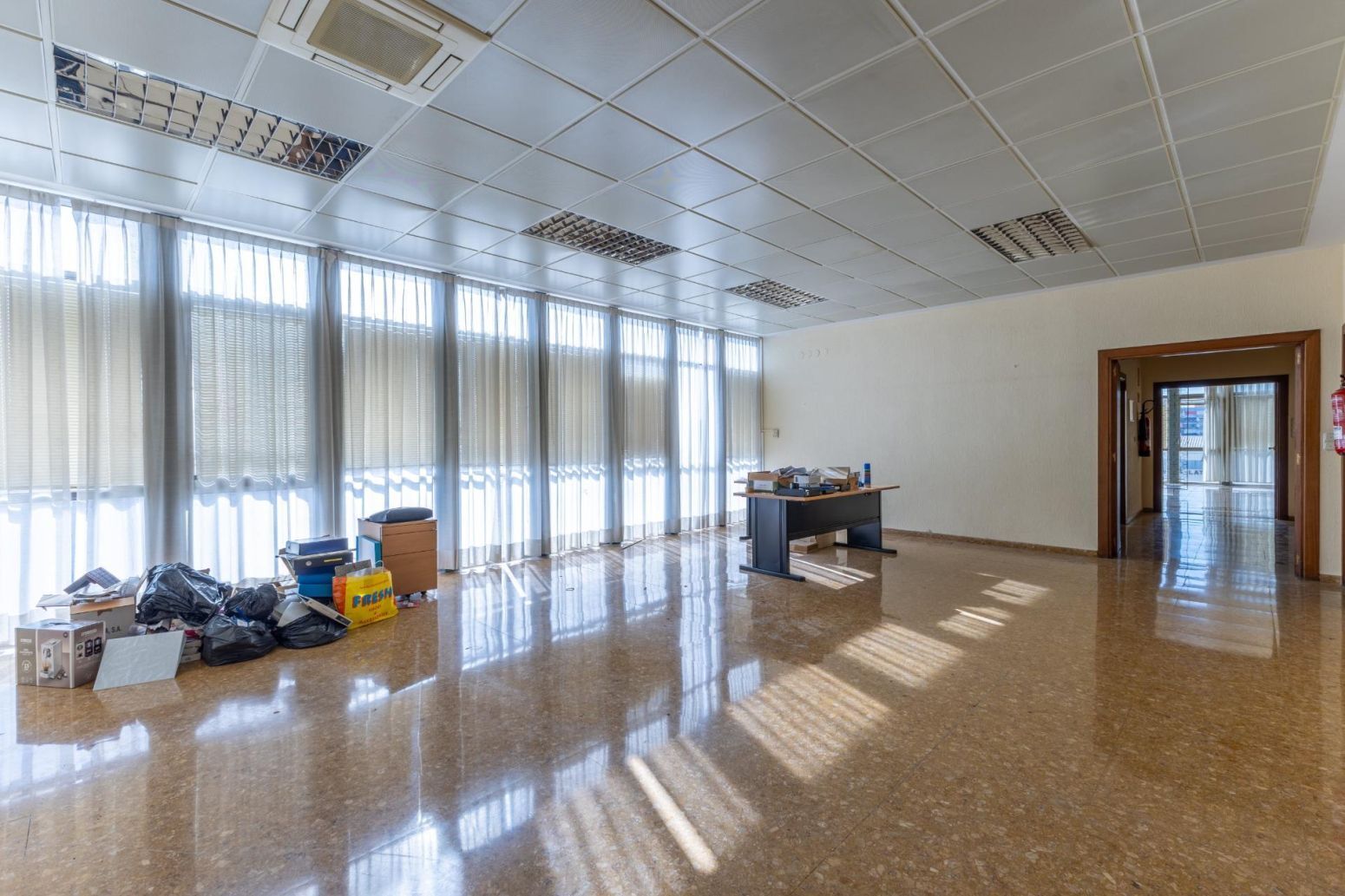 Oficinas-Venta-Valencia-2411861-Foto-45