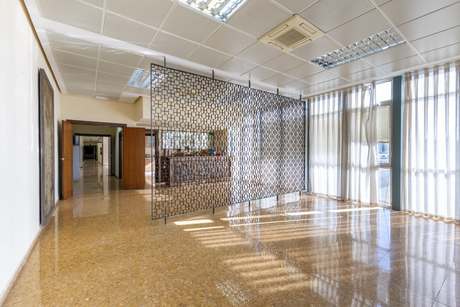 Oficinas-Venta-Valencia-2411861-Foto-47