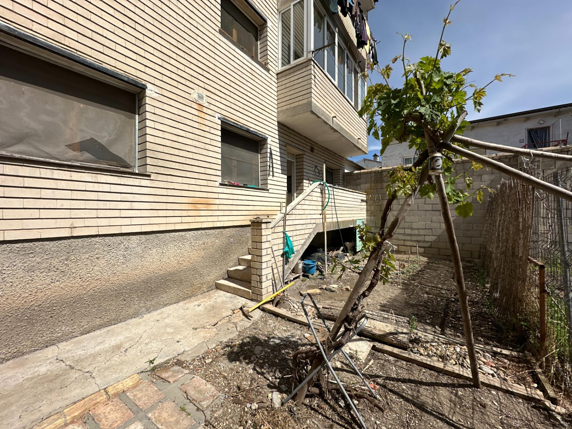 Edificios-Venta-Nuez de Ebro-2248034-Foto-60