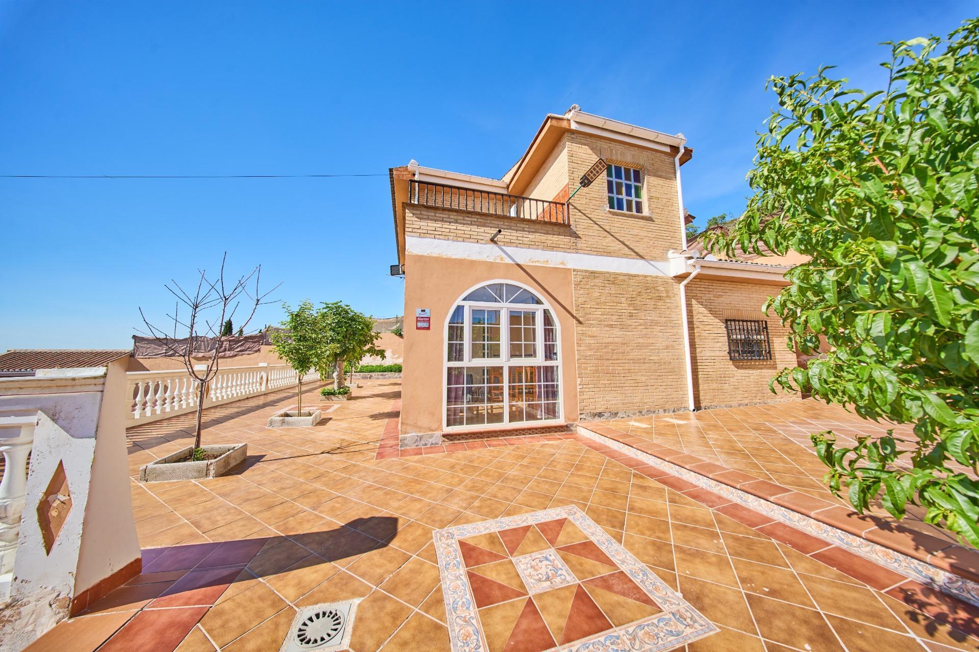 Casa en venta en calle Parrizal, Nivar 8/44