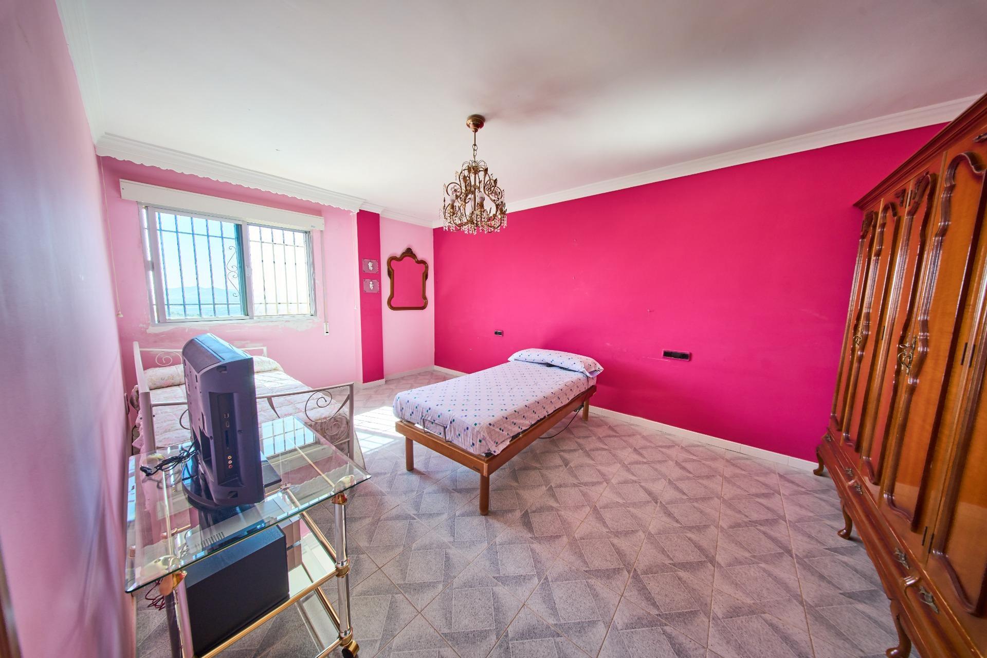 Casa en venta en calle Parrizal, Nivar 21/44