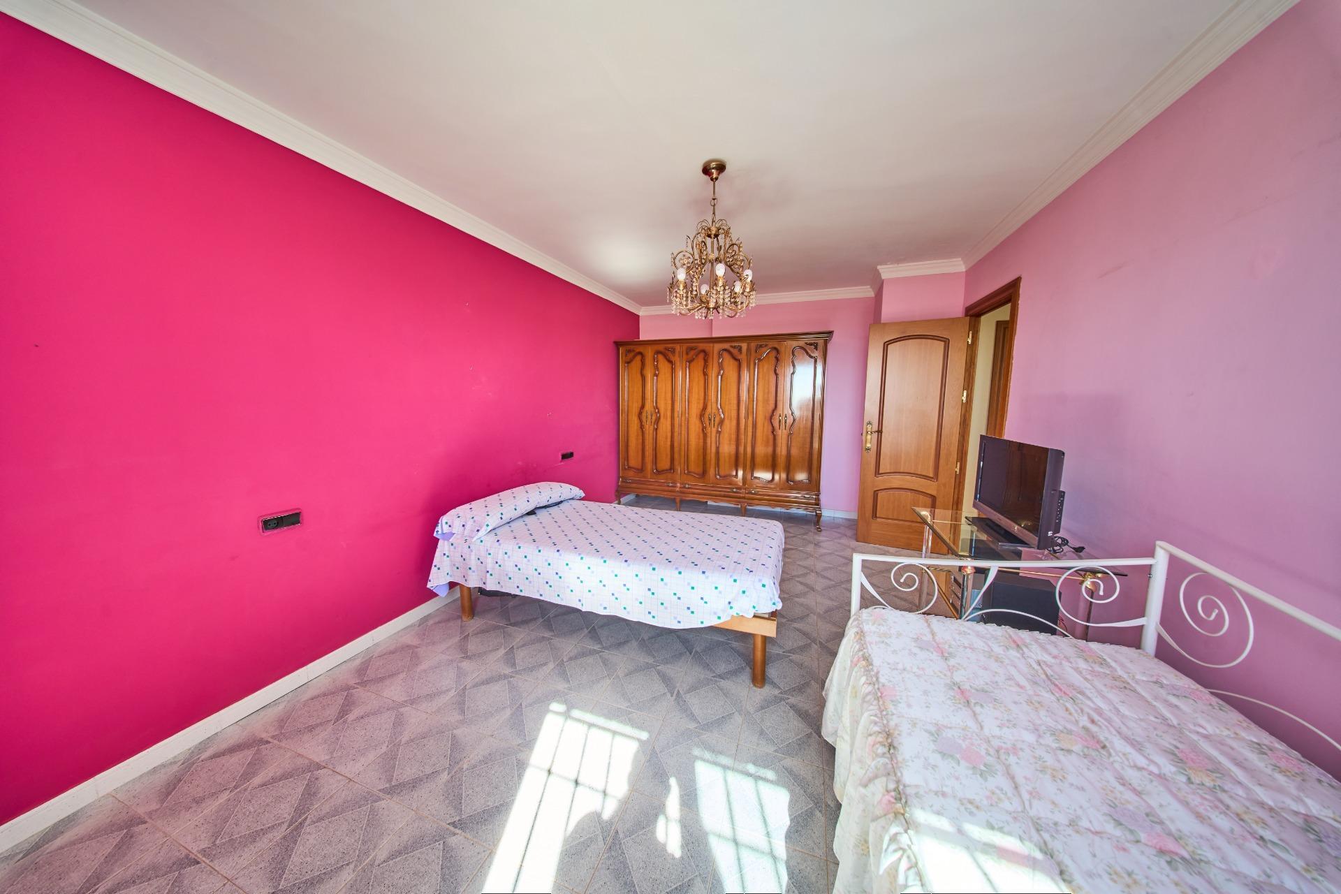 Casa en venta en calle Parrizal, Nivar 23/44