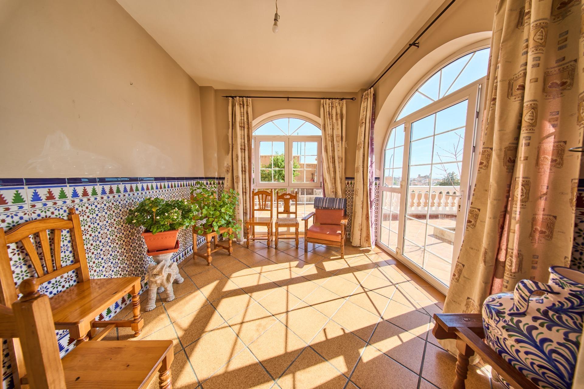 Casa en venta en calle Parrizal, Nivar 37/44