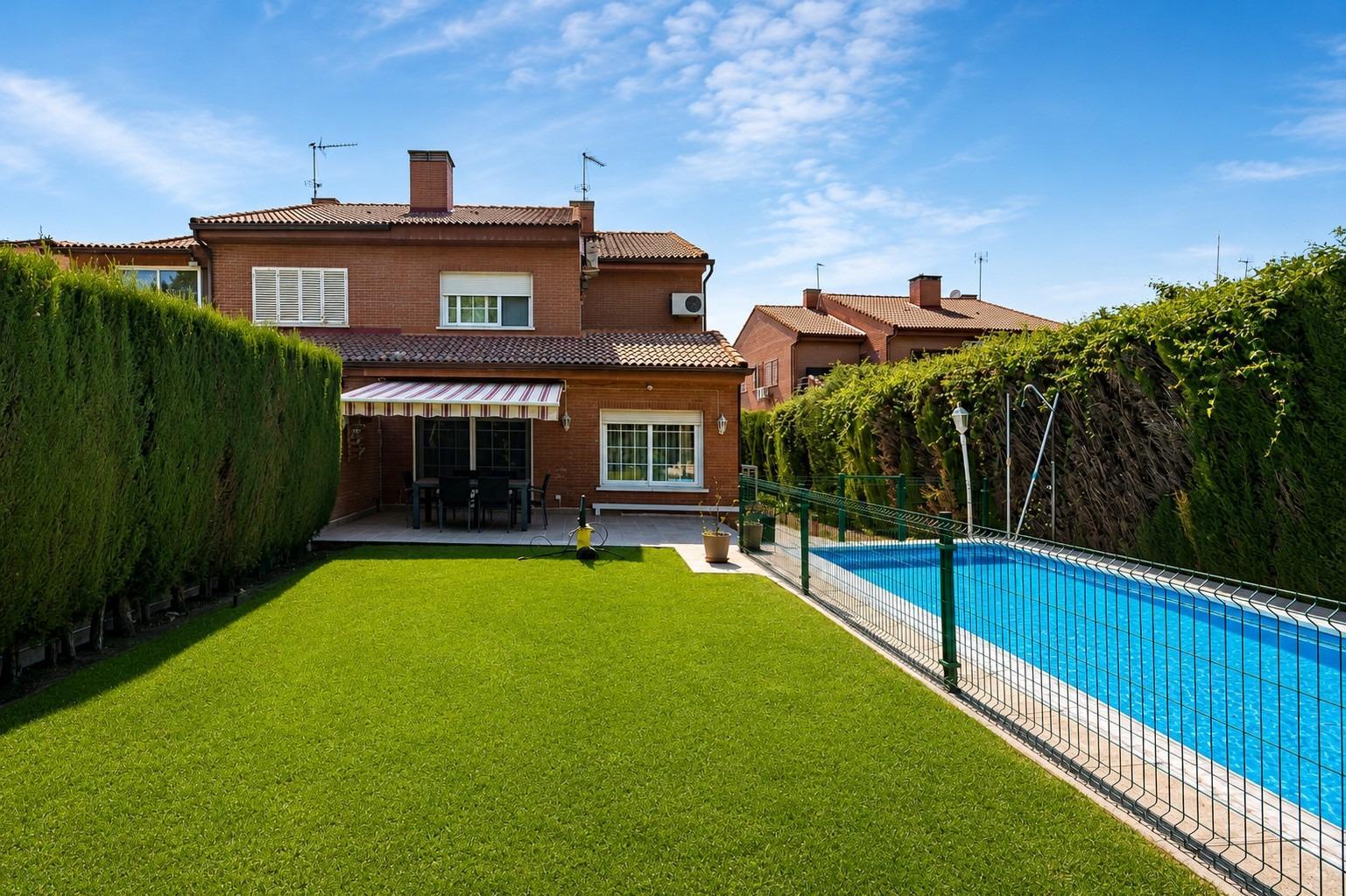 Casas o chalets-Venta-Rivas-Vaciamadrid-2411933-Foto-2